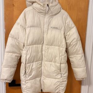 Columbia Cream Puffer Jacket